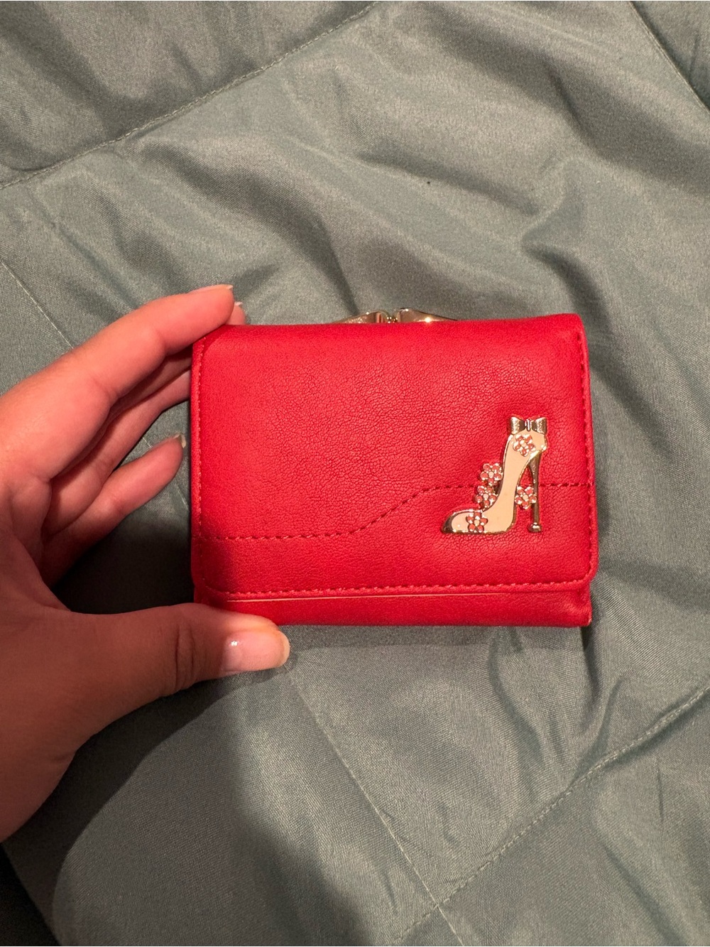Source Unknown Red Women's Wallet with High Heel Accent